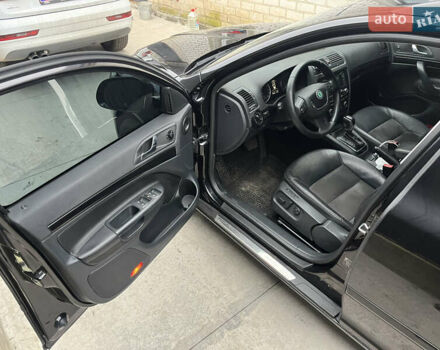 Чорний Шкода Октавія, об'ємом двигуна 1.97 л та пробігом 283 тис. км за 9600 $, фото 11 на Automoto.ua