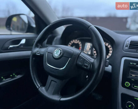 Чорний Шкода Октавія, об'ємом двигуна 1.99 л та пробігом 214 тис. км за 9500 $, фото 44 на Automoto.ua