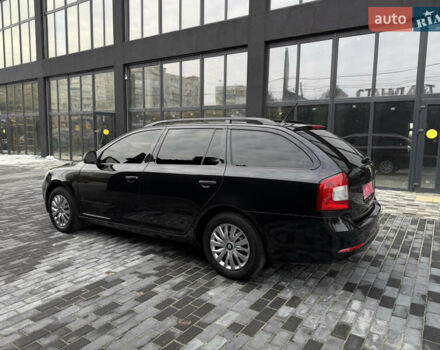 Шкода Октавія 2012 у Полтаві на Automoto.ua Чорний Шкода Октавія, об'ємом двигуна 1.6 л та пробігом 189 тис. км за 8800 $, фото 21 на Automoto.ua