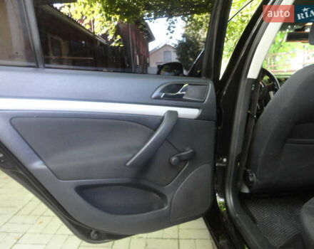 Черный Шкода Октавия, объемом двигателя 1.6 л и пробегом 282 тыс. км за 7199 $, фото 16 на Automoto.ua