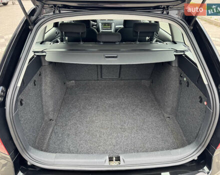 Черный Шкода Октавия, объемом двигателя 2 л и пробегом 229 тыс. км за 10200 $, фото 57 на Automoto.ua