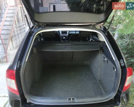 Черный Шкода Октавия, объемом двигателя 1.6 л и пробегом 282 тыс. км за 7199 $, фото 8 на Automoto.ua