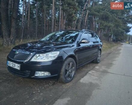 Черный Шкода Октавия, объемом двигателя 2 л и пробегом 139 тыс. км за 13499 $, фото 3 на Automoto.ua