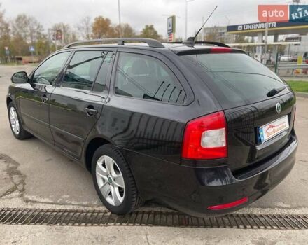Черный Шкода Октавия, объемом двигателя 1.2 л и пробегом 142 тыс. км за 7499 $, фото 6 на Automoto.ua