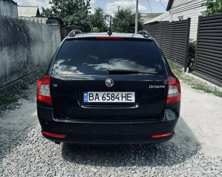 Черный Шкода Октавия, объемом двигателя 1.6 л и пробегом 240 тыс. км за 7800 $, фото 5 на Automoto.ua