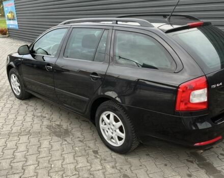 Черный Шкода Октавия, объемом двигателя 1.8 л и пробегом 232 тыс. км за 8200 $, фото 3 на Automoto.ua
