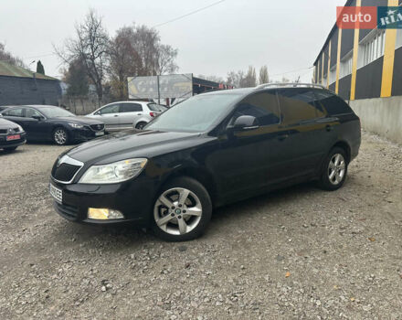 Черный Шкода Октавия, объемом двигателя 1.6 л и пробегом 227 тыс. км за 8700 $, фото 5 на Automoto.ua