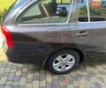 Чорний Шкода Октавія, об'ємом двигуна 1.6 л та пробігом 259 тис. км за 8000 $, фото 16 на Automoto.ua