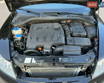 Черный Шкода Октавия, объемом двигателя 1.6 л и пробегом 285 тыс. км за 7800 $, фото 11 на Automoto.ua