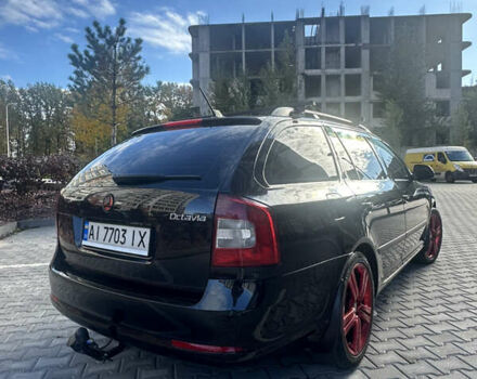 Шкода Октавия 2012 в Киеве на Automoto.ua Черный Шкода Октавия, объемом двигателя 1.6 л и пробегом 283 тыс. км за 8990 $, фото 4 на Automoto.ua