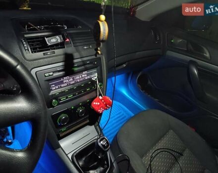 Черный Шкода Октавия, объемом двигателя 1.6 л и пробегом 288 тыс. км за 7700 $, фото 5 на Automoto.ua