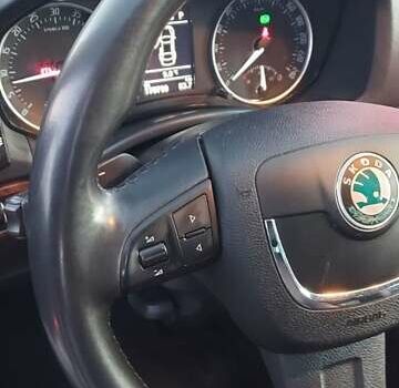 Черный Шкода Октавия, объемом двигателя 2 л и пробегом 170 тыс. км за 11500 $, фото 15 на Automoto.ua