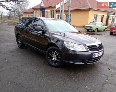 Чорний Шкода Октавія, об'ємом двигуна 1.6 л та пробігом 250 тис. км за 7600 $, фото 4 на Automoto.ua