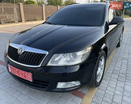 Черный Шкода Октавия, объемом двигателя 1.6 л и пробегом 251 тыс. км за 8200 $, фото 2 на Automoto.ua