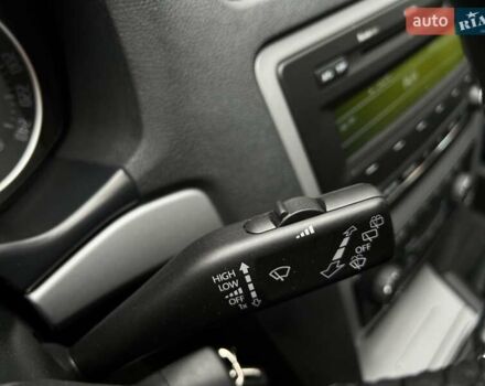 Черный Шкода Октавия, объемом двигателя 1.8 л и пробегом 195 тыс. км за 9750 $, фото 22 на Automoto.ua