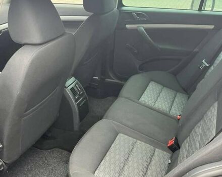 Черный Шкода Октавия, объемом двигателя 1.6 л и пробегом 260 тыс. км за 8200 $, фото 2 на Automoto.ua