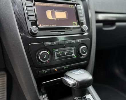 Черный Шкода Октавия, объемом двигателя 2 л и пробегом 193 тыс. км за 11000 $, фото 36 на Automoto.ua