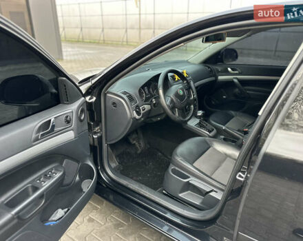 Черный Шкода Октавия, объемом двигателя 1.8 л и пробегом 275 тыс. км за 7900 $, фото 9 на Automoto.ua