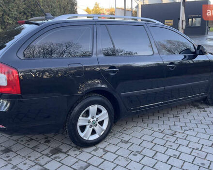 Черный Шкода Октавия, объемом двигателя 1.6 л и пробегом 290 тыс. км за 7900 $, фото 1 на Automoto.ua