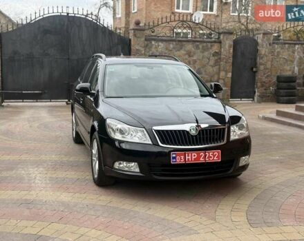 Черный Шкода Октавия, объемом двигателя 1.6 л и пробегом 218 тыс. км за 8450 $, фото 4 на Automoto.ua
