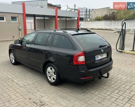 Черный Шкода Октавия, объемом двигателя 1.6 л и пробегом 260 тыс. км за 8200 $, фото 1 на Automoto.ua