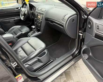 Чорний Шкода Октавія, об'ємом двигуна 2 л та пробігом 193 тис. км за 9999 $, фото 59 на Automoto.ua