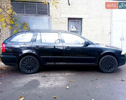 Шкода Октавия 2012 в Луцке на Automoto.ua Черный Шкода Октавия, объемом двигателя 1.6 л и пробегом 168 тыс. км за 6850 $, фото 2 на Automoto.ua