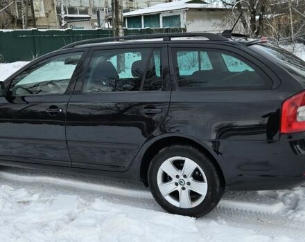 Черный Шкода Октавия, объемом двигателя 2 л и пробегом 153 тыс. км за 7800 $, фото 2 на Automoto.ua