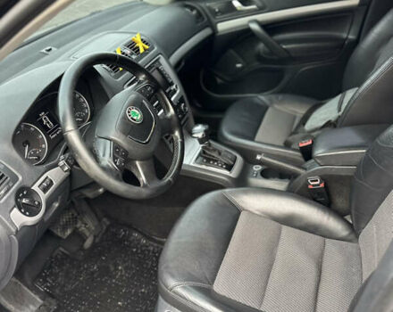 Черный Шкода Октавия, объемом двигателя 1.8 л и пробегом 275 тыс. км за 7900 $, фото 8 на Automoto.ua