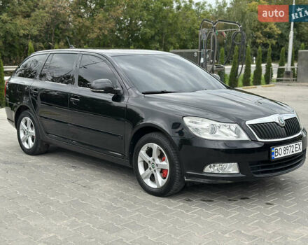 Черный Шкода Октавия, объемом двигателя 1.8 л и пробегом 275 тыс. км за 7900 $, фото 1 на Automoto.ua