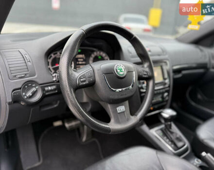 Чорний Шкода Октавія, об'ємом двигуна 2 л та пробігом 193 тис. км за 9999 $, фото 82 на Automoto.ua