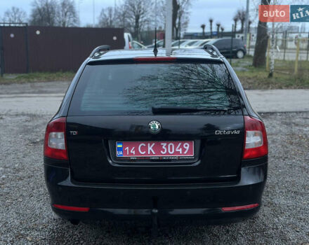Чорний Шкода Октавія, об'ємом двигуна 1.99 л та пробігом 214 тис. км за 9500 $, фото 13 на Automoto.ua