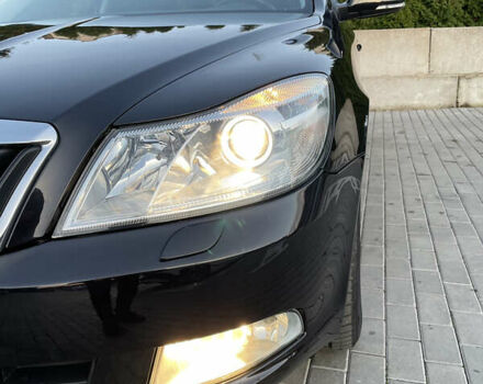 Чорний Шкода Октавія, об'ємом двигуна 2 л та пробігом 228 тис. км за 10799 $, фото 38 на Automoto.ua