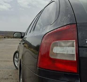 Черный Шкода Октавия, объемом двигателя 2 л и пробегом 294 тыс. км за 7800 $, фото 29 на Automoto.ua