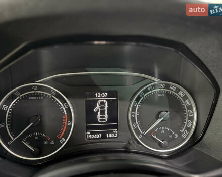 Чорний Шкода Октавія, об'ємом двигуна 2 л та пробігом 193 тис. км за 9999 $, фото 15 на Automoto.ua