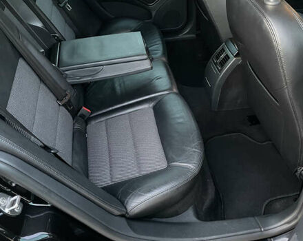 Чорний Шкода Октавія, об'ємом двигуна 2 л та пробігом 228 тис. км за 10799 $, фото 69 на Automoto.ua