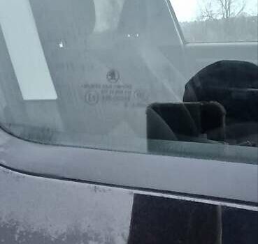 Черный Шкода Октавия, объемом двигателя 2 л и пробегом 294 тыс. км за 7800 $, фото 21 на Automoto.ua