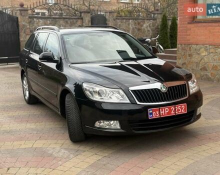 Черный Шкода Октавия, объемом двигателя 1.6 л и пробегом 218 тыс. км за 8450 $, фото 12 на Automoto.ua