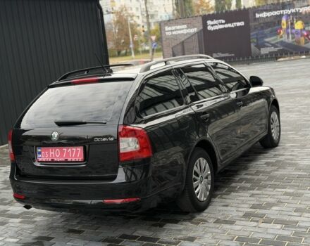 Черный Шкода Октавия, объемом двигателя 1.6 л и пробегом 189 тыс. км за 8800 $, фото 2 на Automoto.ua