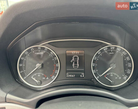 Черный Шкода Октавия, объемом двигателя 2 л и пробегом 229 тыс. км за 10200 $, фото 38 на Automoto.ua