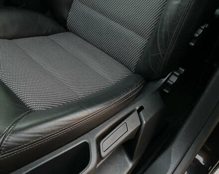 Чорний Шкода Октавія, об'ємом двигуна 2 л та пробігом 228 тис. км за 10799 $, фото 101 на Automoto.ua