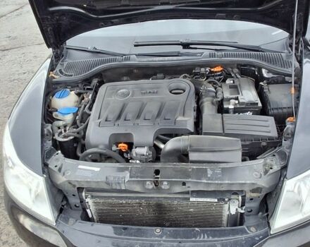 Черный Шкода Октавия, объемом двигателя 2 л и пробегом 294 тыс. км за 7800 $, фото 7 на Automoto.ua