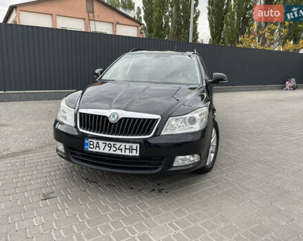 Черный Шкода Октавия, объемом двигателя 1.39 л и пробегом 212 тыс. км за 7770 $, фото 3 на Automoto.ua