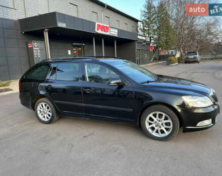 Черный Шкода Октавия, объемом двигателя 1.6 л и пробегом 285 тыс. км за 7800 $, фото 4 на Automoto.ua