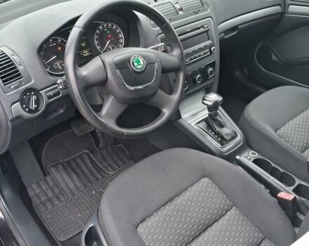 Черный Шкода Октавия, объемом двигателя 1.4 л и пробегом 232 тыс. км за 7900 $, фото 10 на Automoto.ua