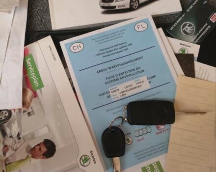 Шкода Октавия 2012 в Гайсине на Automoto.ua Черный Шкода Октавия, объемом двигателя 1.4 л и пробегом 264 тыс. км за 8200 $, фото 7 на Automoto.ua