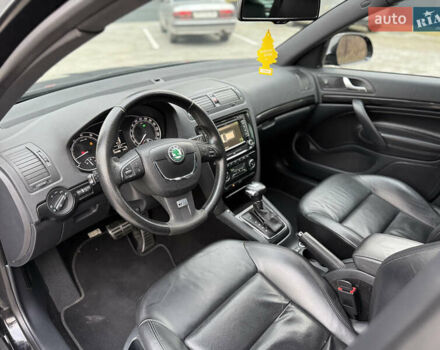 Чорний Шкода Октавія, об'ємом двигуна 2 л та пробігом 193 тис. км за 9999 $, фото 78 на Automoto.ua