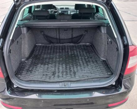 Черный Шкода Октавия, объемом двигателя 2 л и пробегом 340 тыс. км за 9100 $, фото 18 на Automoto.ua