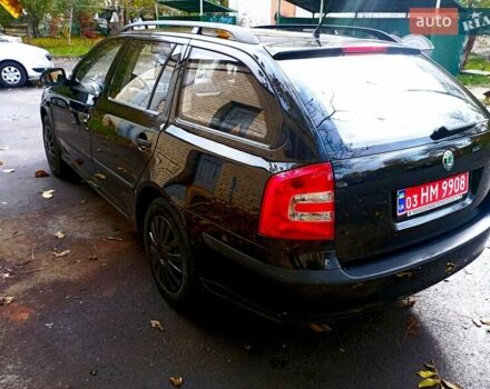 Шкода Октавия 2012 в Луцке на Automoto.ua Черный Шкода Октавия, объемом двигателя 1.6 л и пробегом 168 тыс. км за 6850 $, фото 4 на Automoto.ua