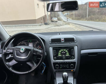 Черный Шкода Октавия, объемом двигателя 2 л и пробегом 234 тыс. км за 8899 $, фото 49 на Automoto.ua